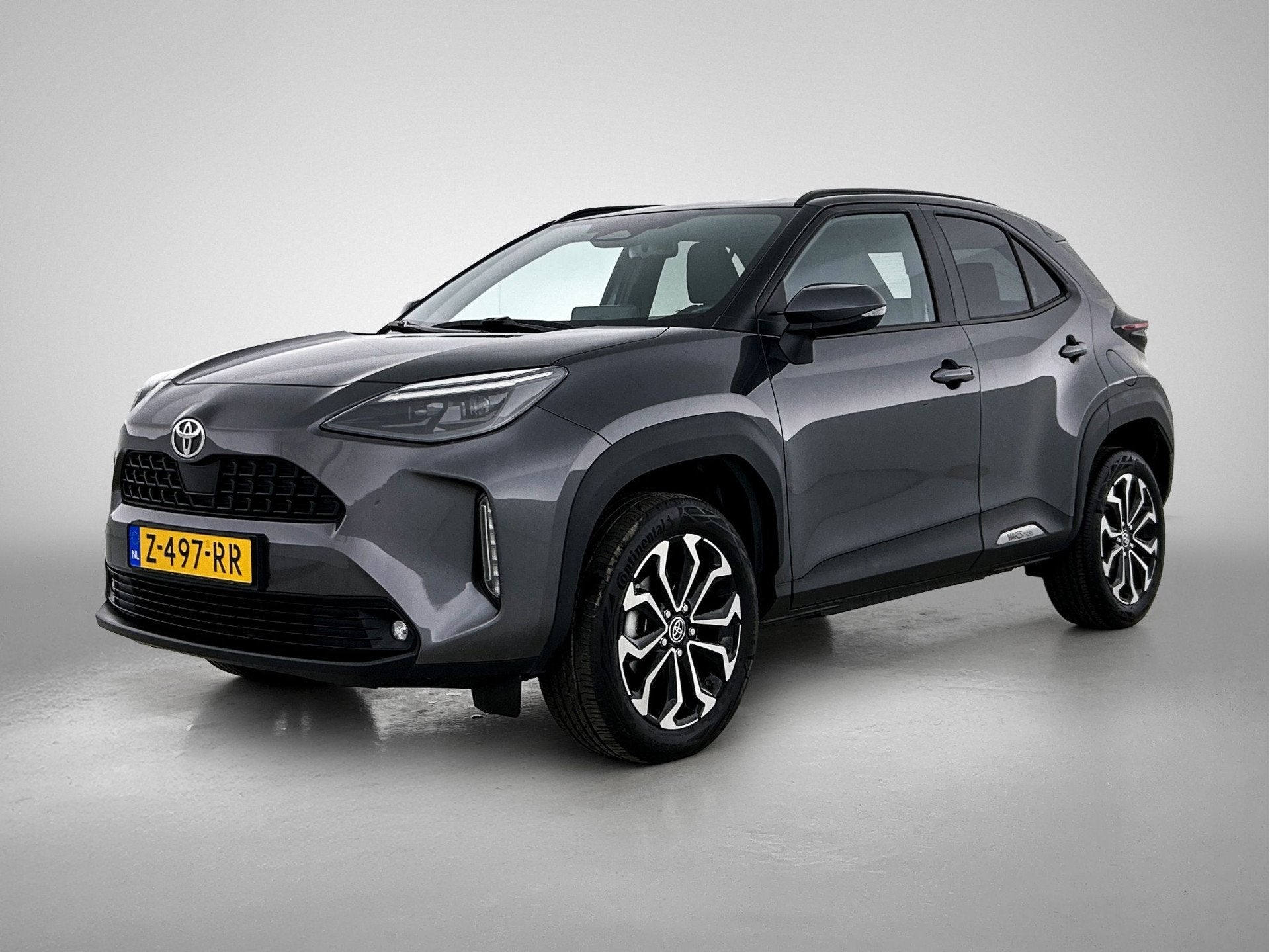 Toyota Yaris Cross 1.5 Hybrid 115 First Edition | Apple Carp, 12 maanden, Stof, Gebruikt, 116 pk