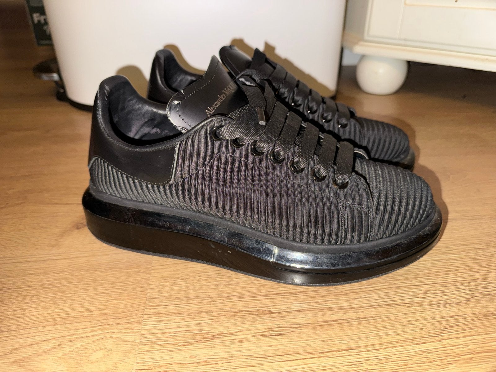 Alexander McQueen sneakers - Maat 41, Kleding | Heren, Schoenen, Ophalen of Verzenden, Gedragen, Zwart, Sneakers of Gympen