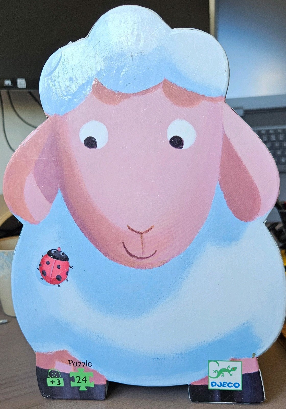 Djeco Schaap Puzzel - Saute! Mouton 24 stukjes, Kinderen en Baby's, Speelgoed | Kinderpuzzels, Ophalen of Verzenden, 10 tot 50 stukjes