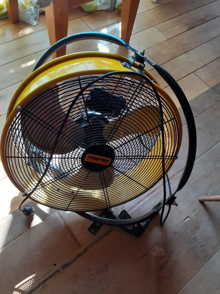 Grote Ventilator,  Master. Geel zwart (industrieel/ thuis), Ophalen of Verzenden, Zo goed als nieuw, Overige