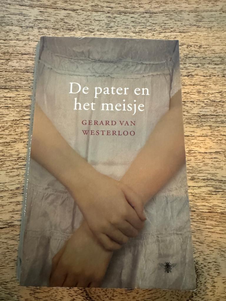 De pater en het meisje - Gerard van Westerloo, Ophalen of Verzenden, Zo goed als nieuw, Nederland