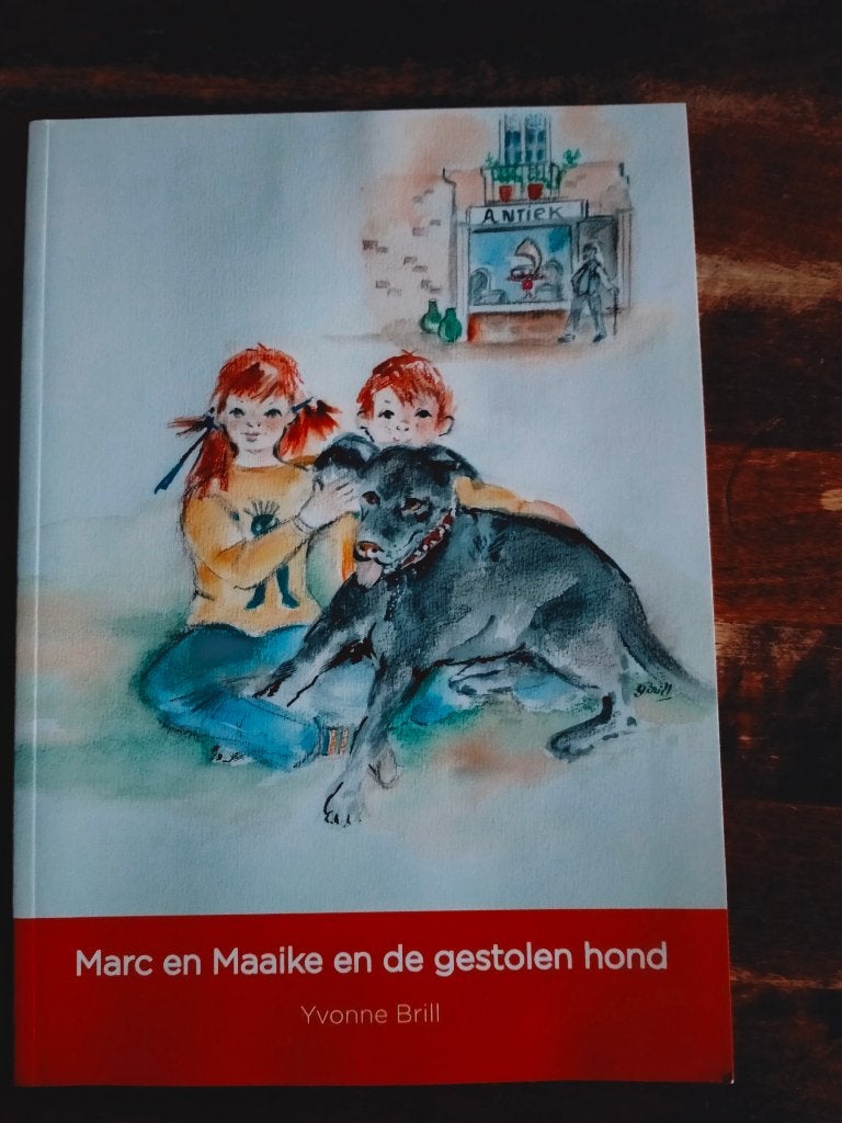 Yvonne Brill - Marc en Maaike en de gestolen hond, Boeken, Ophalen of Verzenden, Zo goed als nieuw, Yvonne Brill, Fictie algemeen