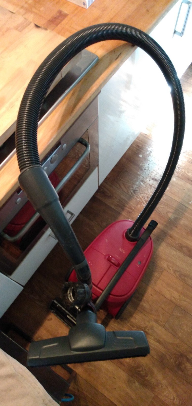 AEG stofzuiger, Zo goed als nieuw, Minder dan 1200 watt, AEG, Ophalen