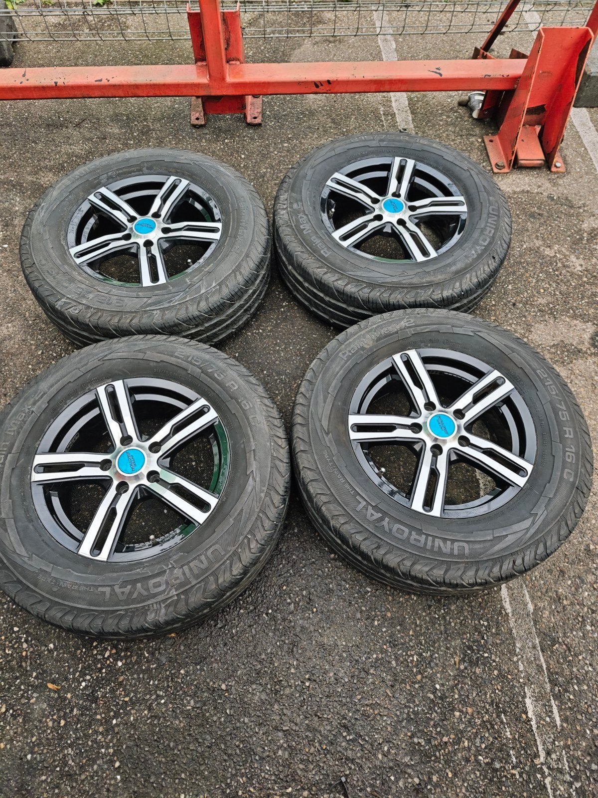VW Crafter MAN TGE velgen R16 met banden 11mm, Auto-onderdelen, Ophalen, 16 inch, Band(en), Zomerbanden