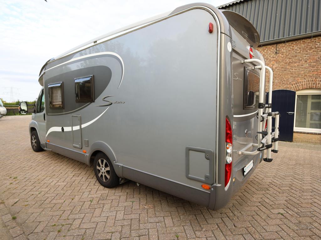 Bürstner Solano T 615 Frans bed, Caravans en Kamperen, Campers, Niet ingevuld, Fiat, Bedrijf, Bürstner