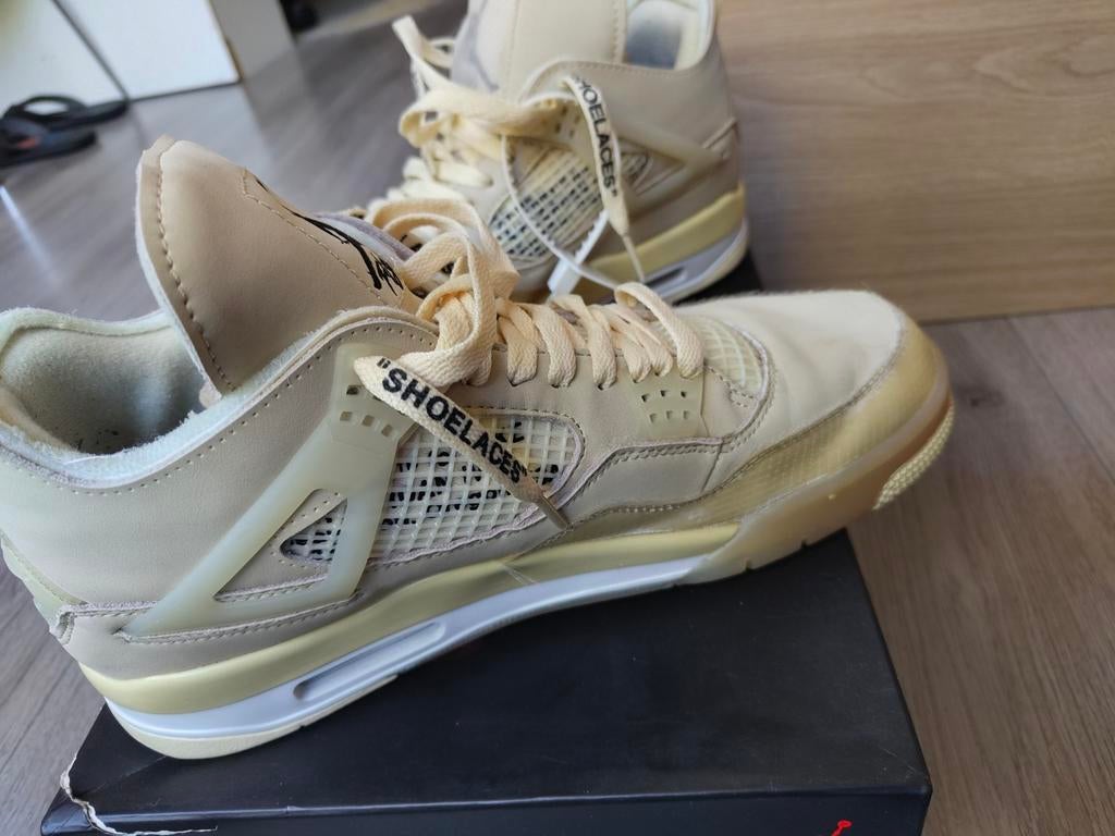off-white Jordan 4 sail 44.5-45 EU in prima staat, Kleding | Heren, Schoenen, Overige kleuren, Nike, Ophalen of Verzenden, Sneakers of Gympen