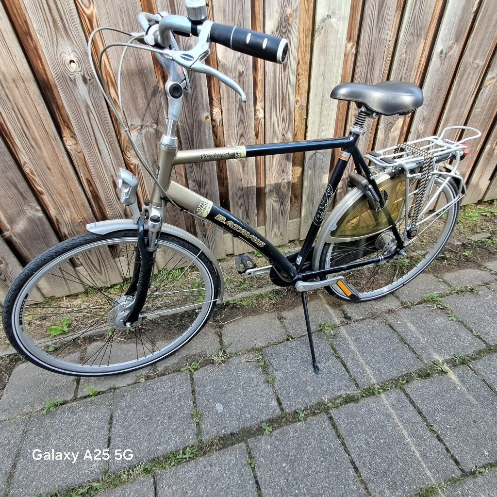 Heren stadsfiets te koop € 150,-, Fietsen en Brommers, Versnellingen, Zo goed als nieuw, Schijfrem, 65 cm of meer