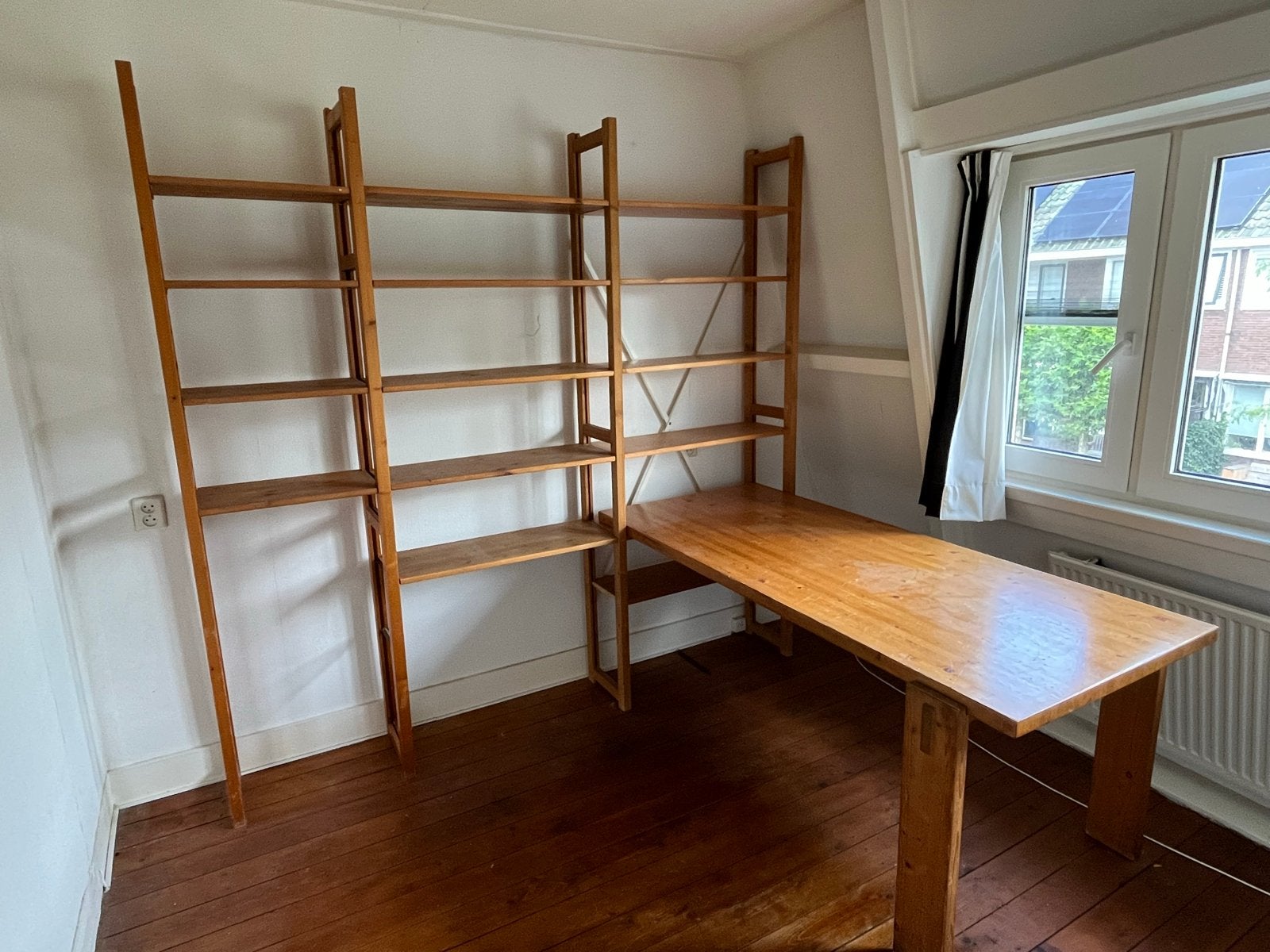 Houten Boekenkast met Bureau - Ideaal voor Thuiswerkplek, Ophalen, Met plank(en), Gebruikt, 200 cm of meer