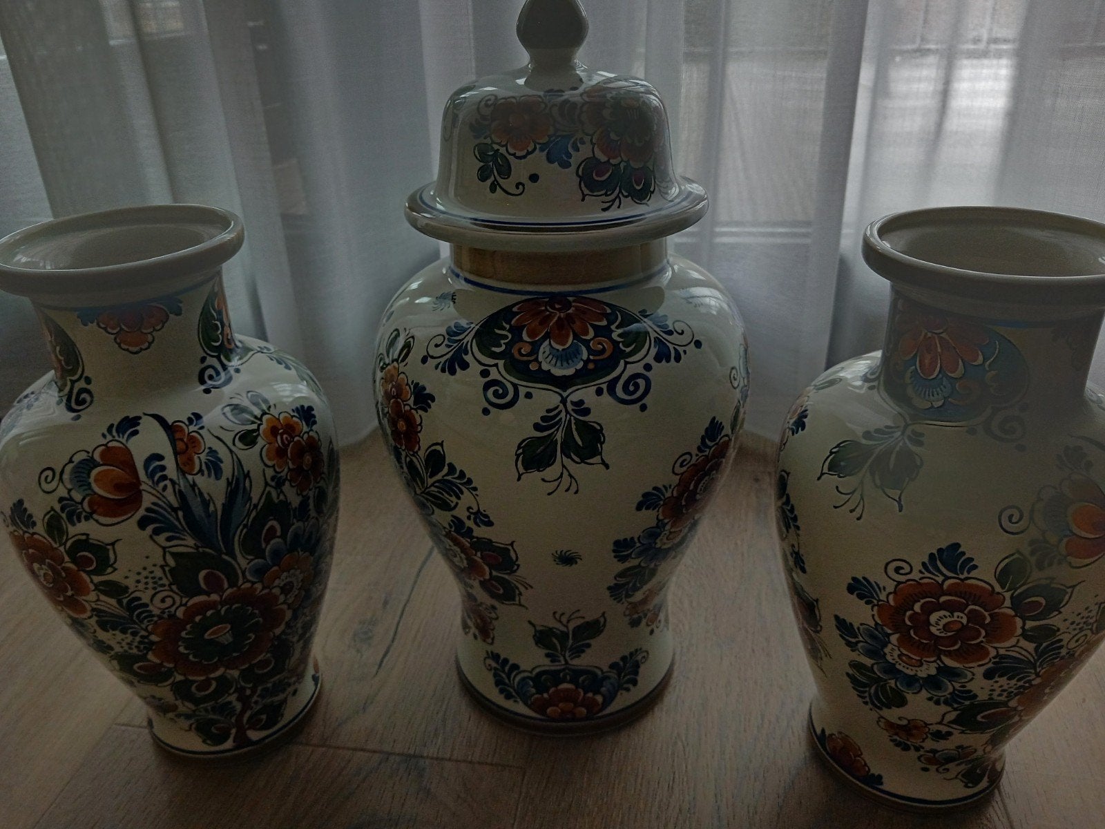 Set van 3 Flora Keramiek Delfts Polychroom vazen, Antiek en Kunst, Ophalen of Verzenden