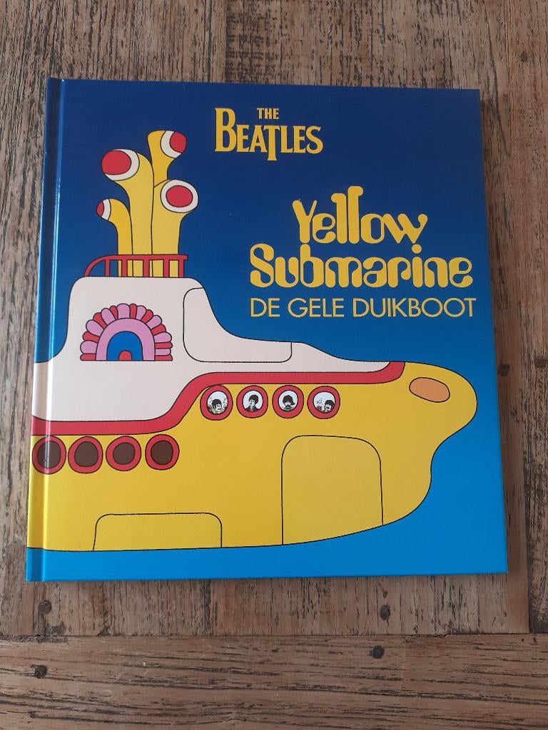 The Beatles - The Yellow Submarine - De gele duikboot, Boeken, Ophalen of Verzenden, Zo goed als nieuw, Fictie algemeen