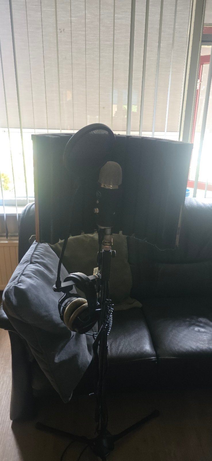 Blue Yeti microfoon met Devine RF-10 990 P, Ophalen of Verzenden, Zo goed als nieuw, Studiomicrofoon