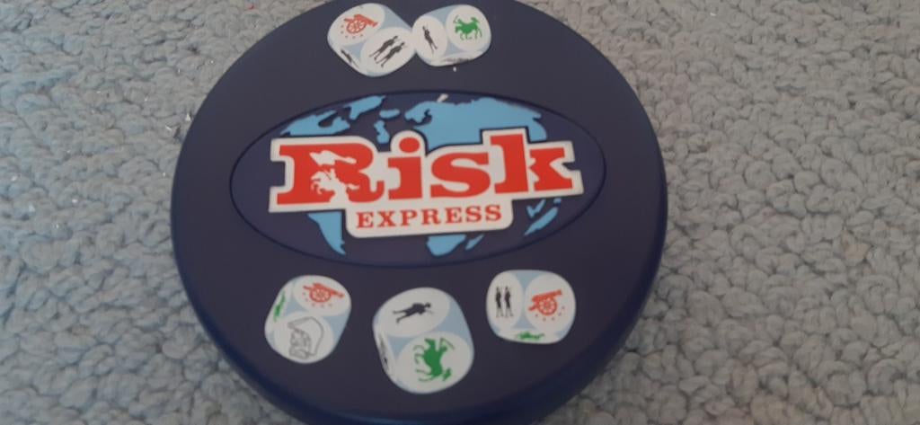 Risk  Express,  het spel wat je overal mee naar toe neemt', Vijf spelers of meer, Ophalen of Verzenden, Gebruikt, Parker