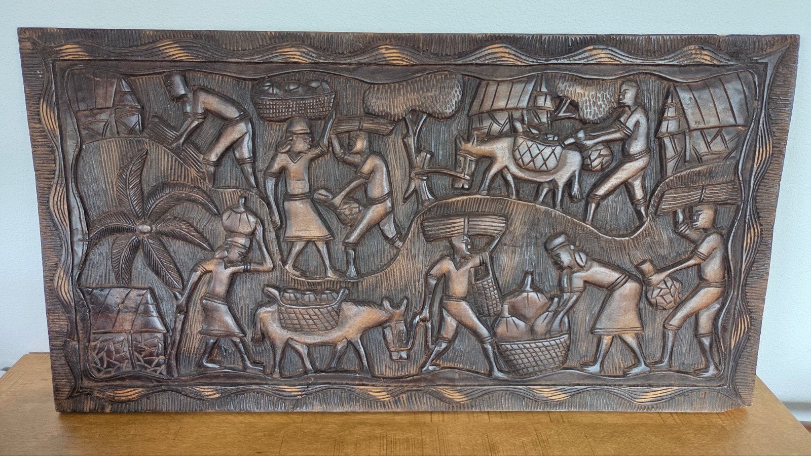 Uniek handgesneden houten paneel met Afrikaanse scène, Ophalen of Verzenden