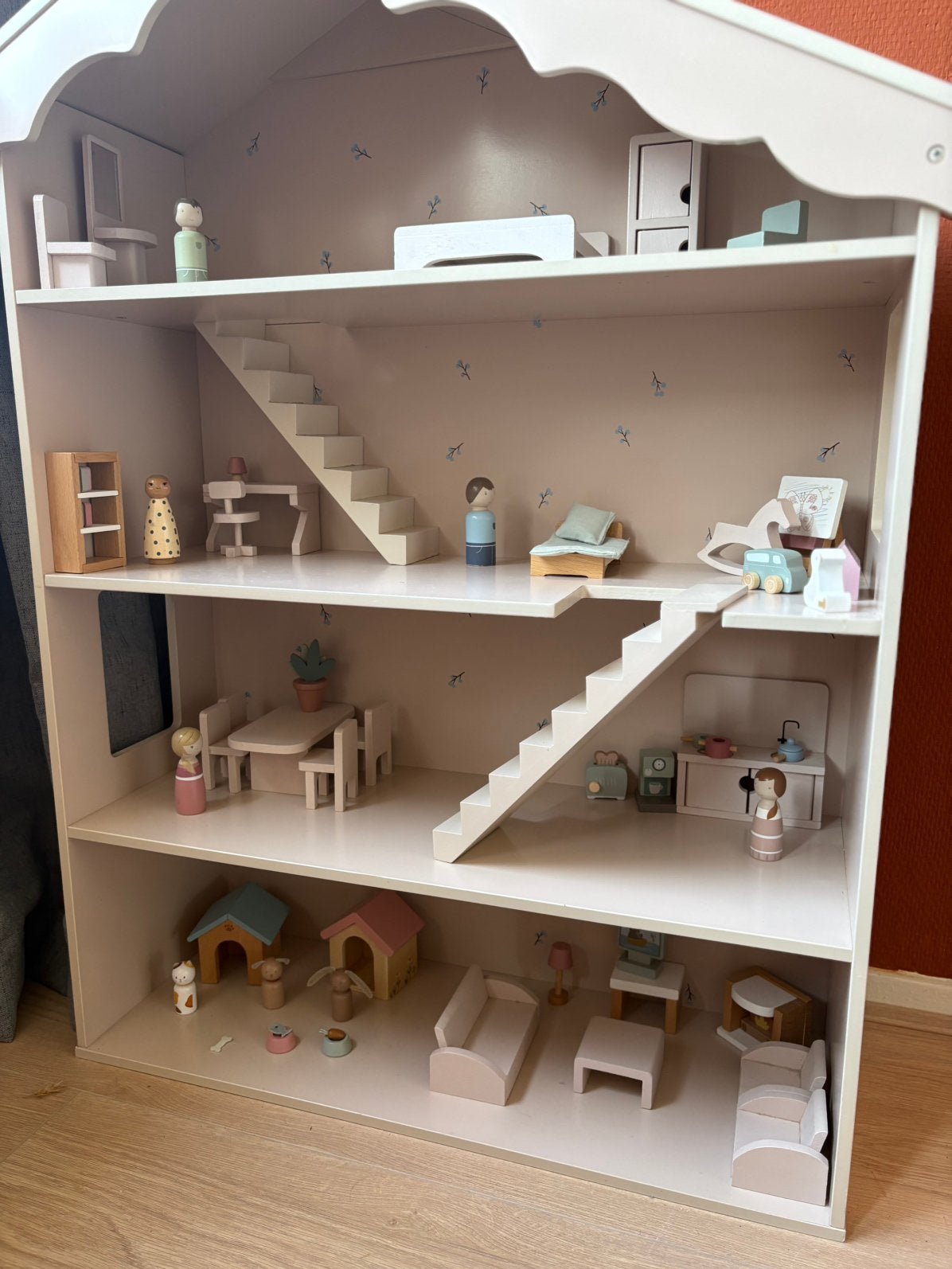 Poppenhuis Petit Amélie, Kinderen en Baby's, Ophalen of Verzenden, Zo goed als nieuw, Poppenhuis