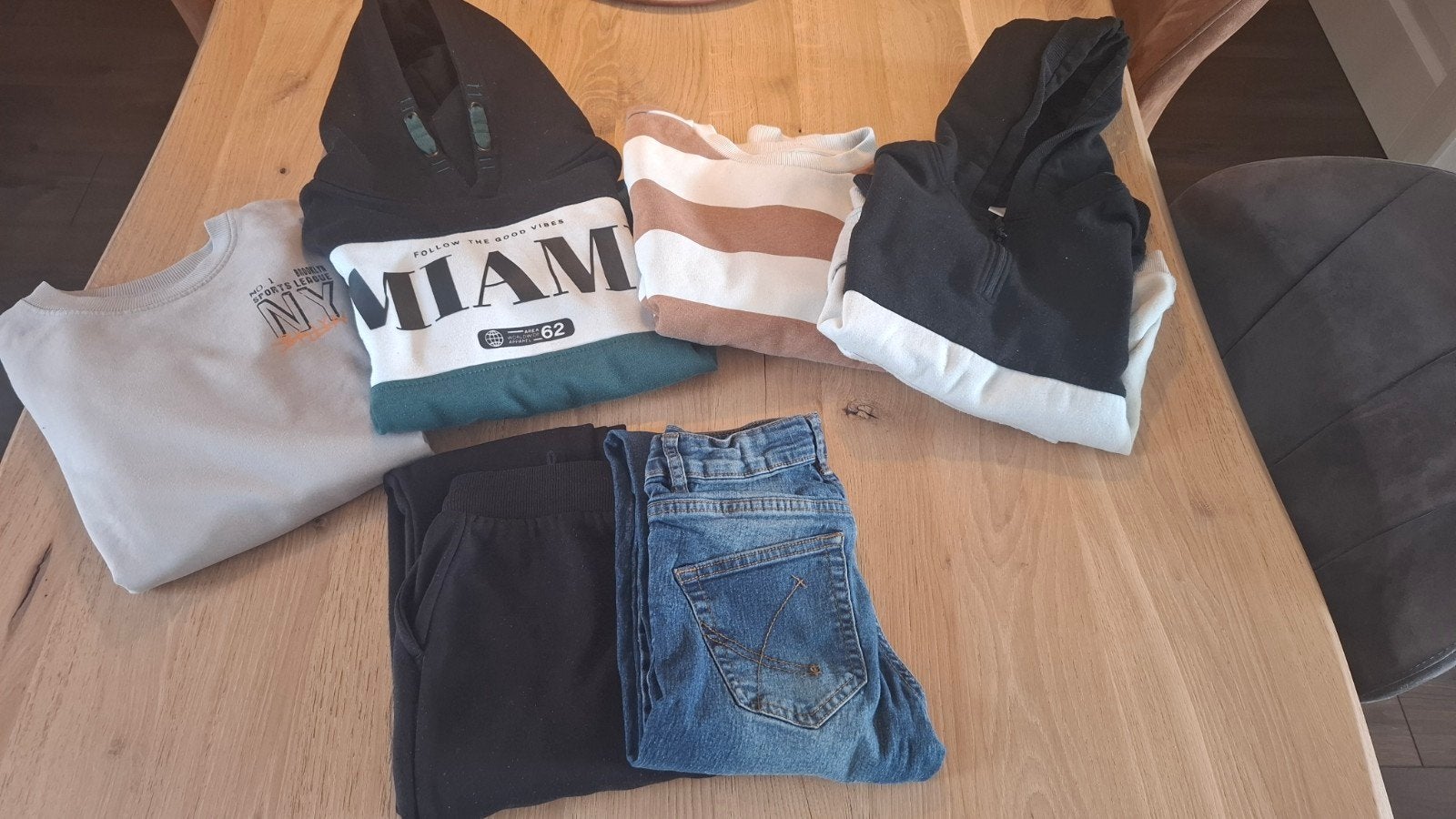 Kledingpakket Jongens Maat 134/140, Kinderen en Baby's, YFK, Chapter Young, Gebruikt, Trui of Vest, Ophalen of Verzenden