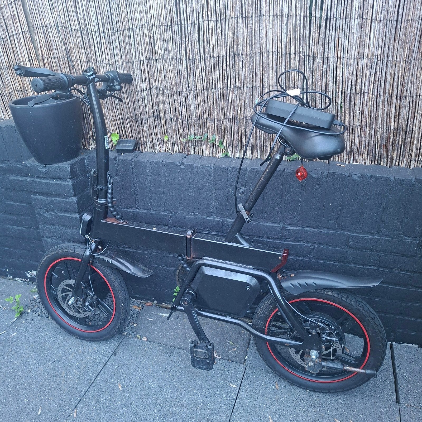 Tk elektrische vouwfiets voor onderdelen of handig iemand, Ophalen, Gebruikt