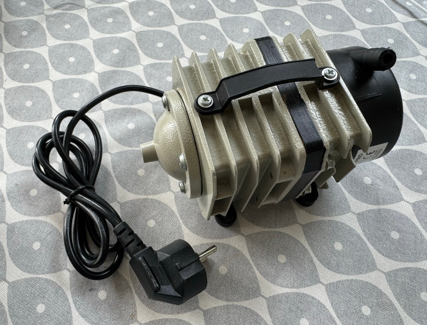 Waterland Luchtpomp Pro LC-70 – 70 L/min – 30W, Ophalen of Verzenden, Gebruikt, Vijverpomp