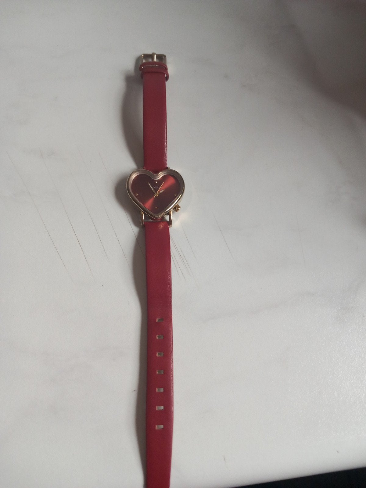 Rood hartvormig dameshorloge met leren bandje, Overige merken, Leer, Polshorloge, Ophalen of Verzenden
