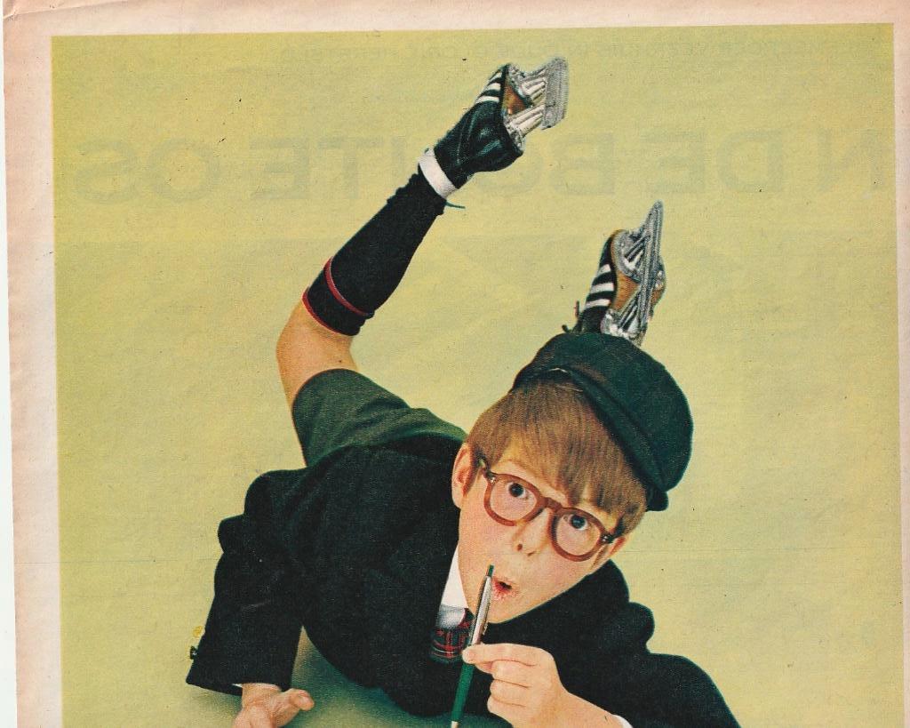 Retro reclame 1969 Bic antislip pen jongetje schaatsen, Verzenden, Overige typen