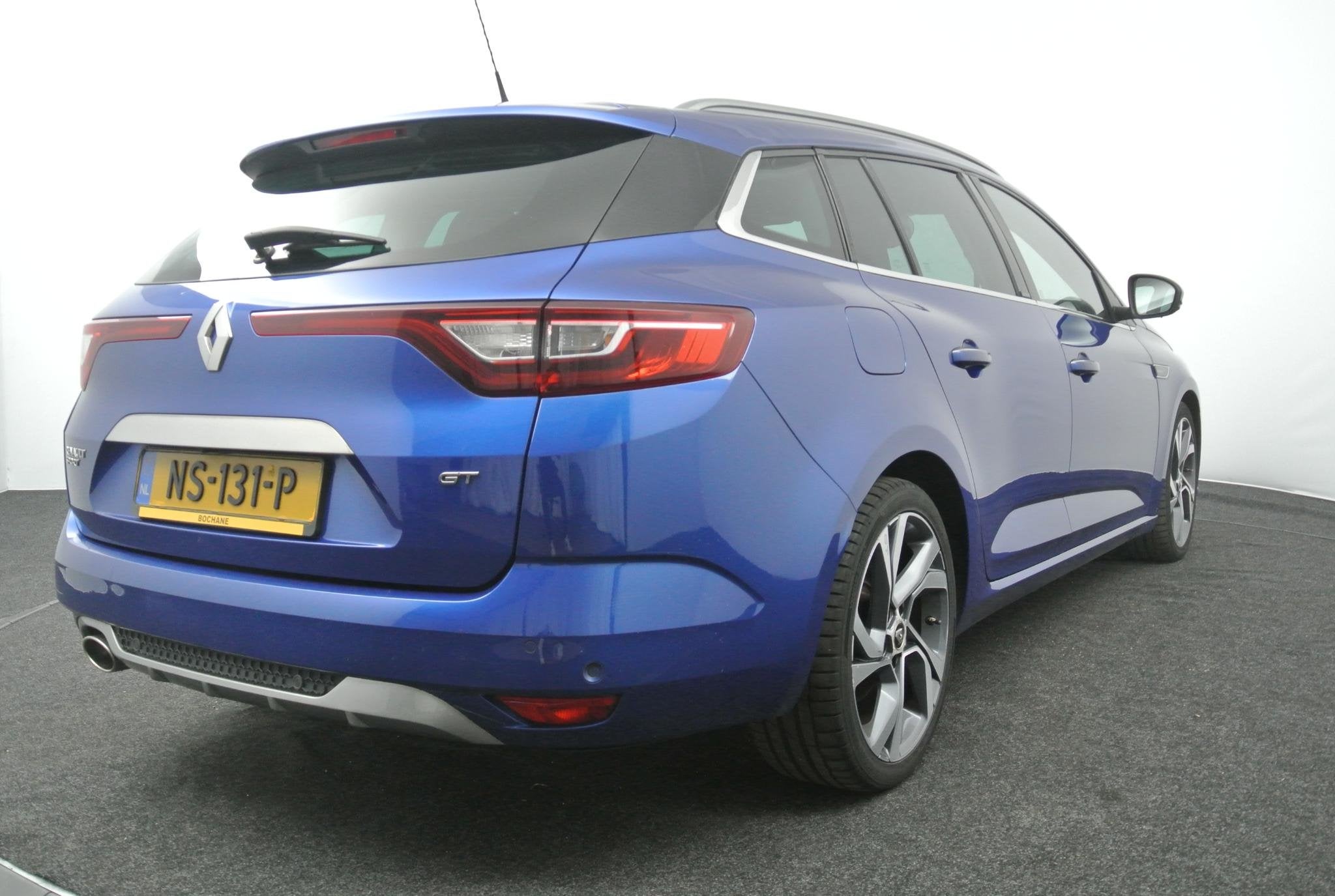 Renault Mégane Estate 1.6 TCe 205pk GT | R-Link | Bose Audi, Gebruikt, 4 cilinders, Met garantie (alle), Blauw