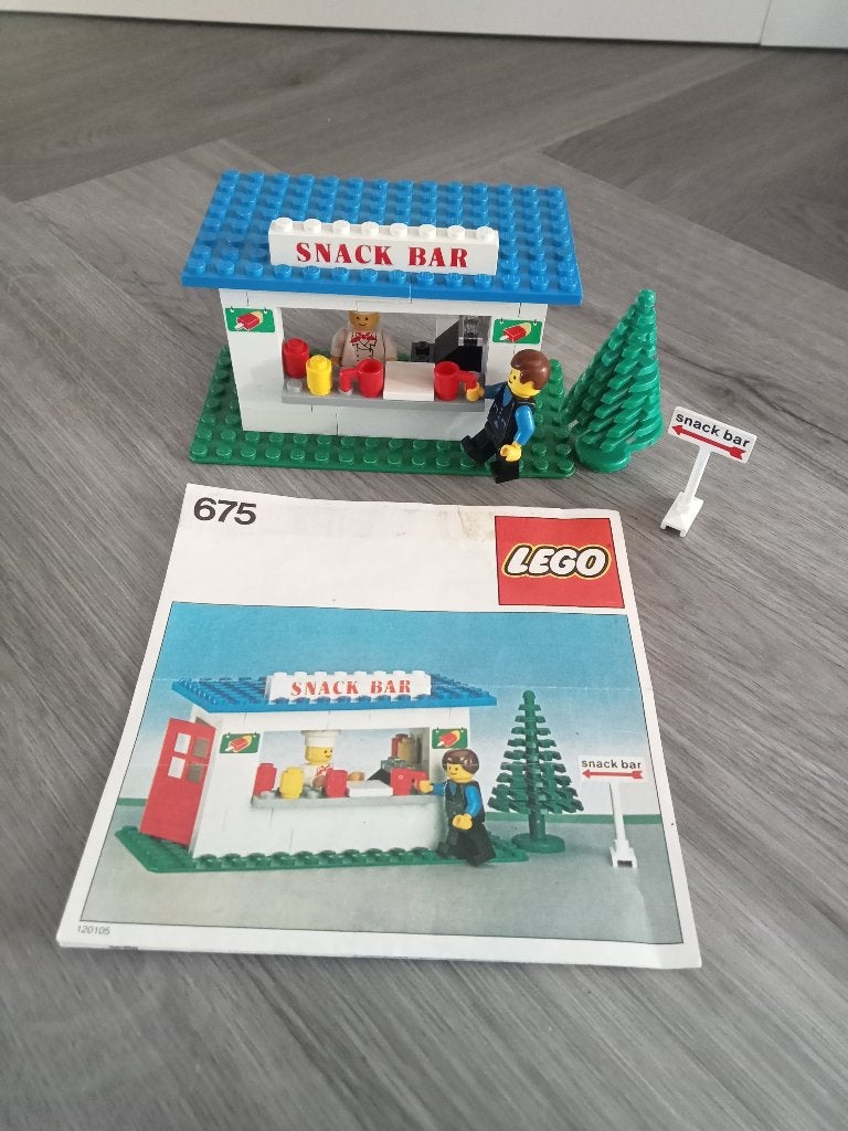 Lego Town Classic Town Food & Drink 675 Snack Bar, Kinderen en Baby's, Speelgoed | Duplo en Lego, Lego, Ophalen of Verzenden, Compleet