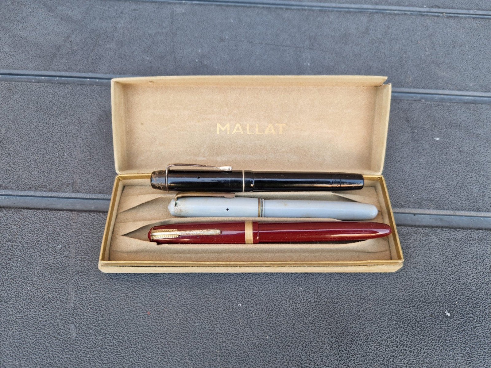 vulpen verzameling 3 x 14k gouden kroon vintage vulpennen, Verzamelen, Pennenverzamelingen, Ophalen of Verzenden, Gebruikt, Vulpen
