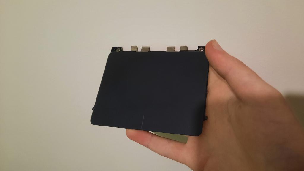 Dell Touchpad assembly 3T2W4 + flexkabel, Ophalen of Verzenden, Gebruikt