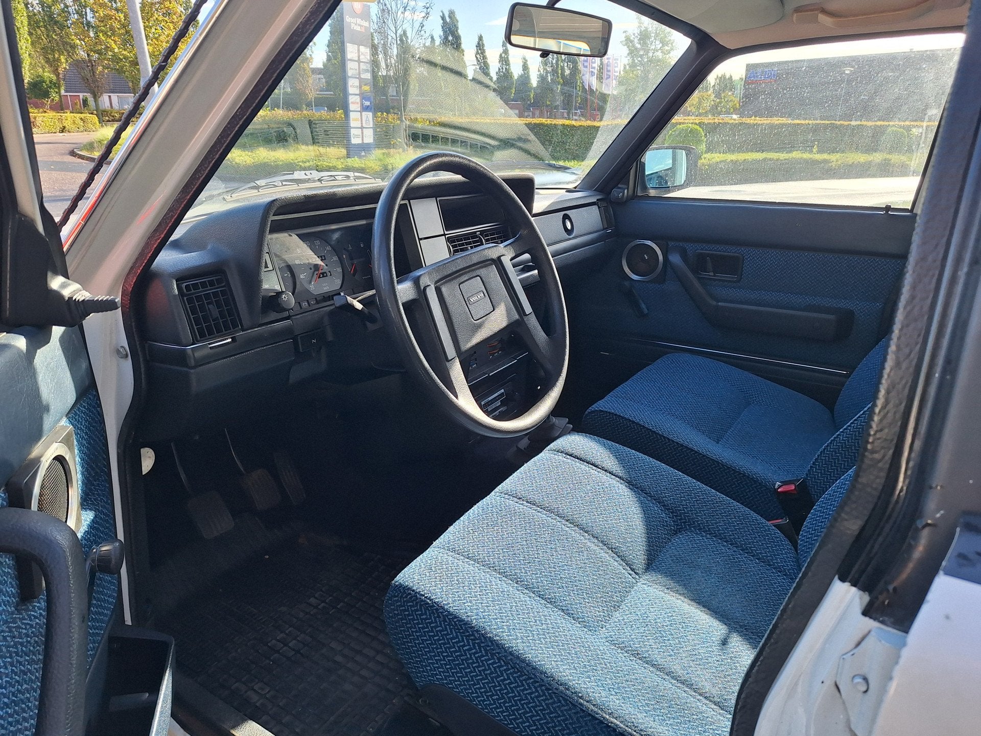 Volvo 240 2.3 GL 5 bak (bj 1986), Auto's, Gebruikt, 4 cilinders, 116 pk, Wit