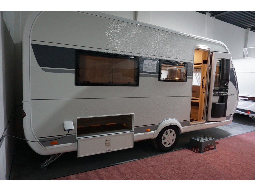 Hobby De Luxe 460 LU 2 bedden,As tot 1500kg, Schokbreker, Rondzit, Hobby, Bedrijf