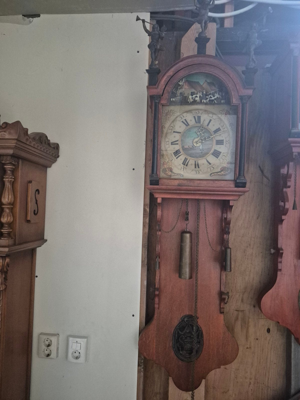 Antieke Friese Staartklok met boerderij mechaniek, Antiek en Kunst, Ophalen of Verzenden