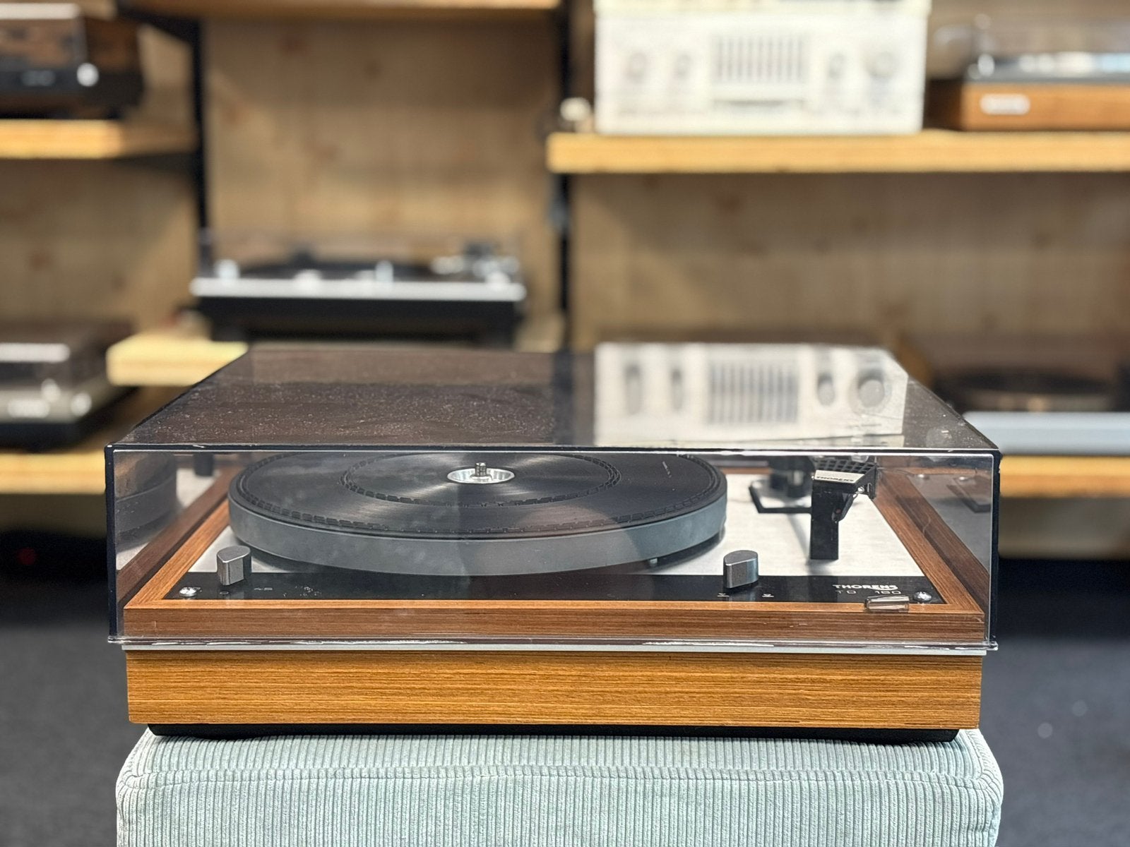 30% korting: Thorens TD-160, Audio, Tv en Foto, Platenspelers, Ophalen, Zo goed als nieuw, Platenspeler, Thorens