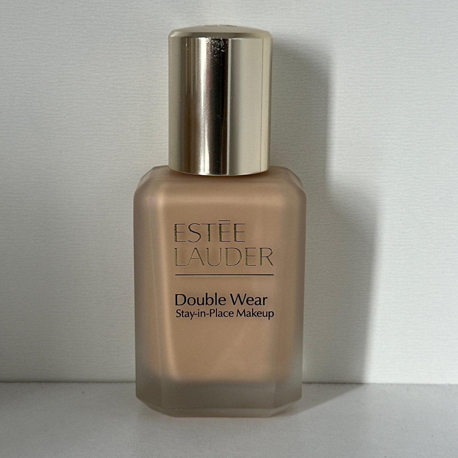 Estee Lauder Double Wear Makeup Foundation 10 Kleuren 30 ml, Ophalen of Verzenden, Nieuw, Gehele gezicht, Make-up