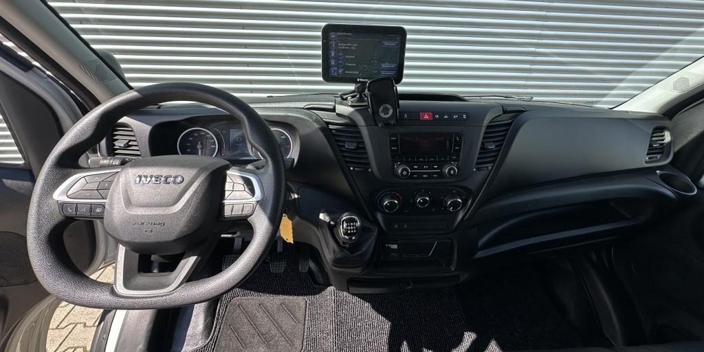 Iveco Daily - 35S14 2.3 410 L4H2 Airco|Cruise 3500kg trekgew, 136 pk, Gebruikt, Euro 6, Iveco