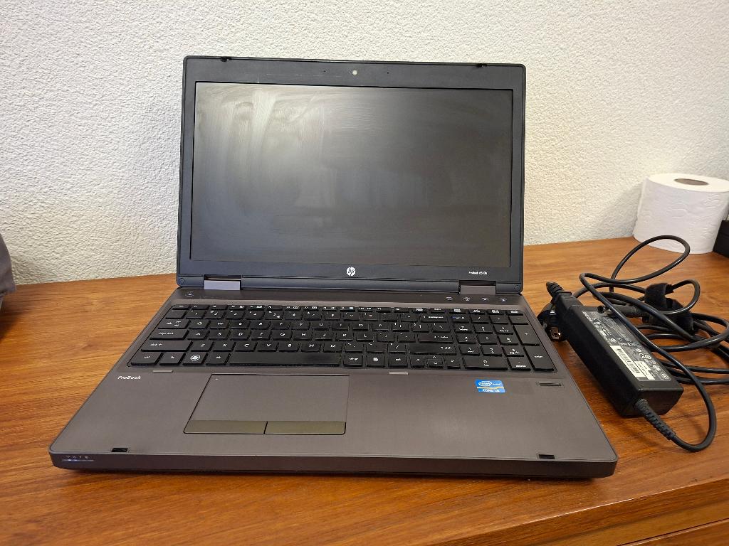 uitstekende hp laptopt I5 core + cd en dvd speler brander, Ophalen of Verzenden, Zo goed als nieuw, 14 inch, 2 tot 3 Ghz