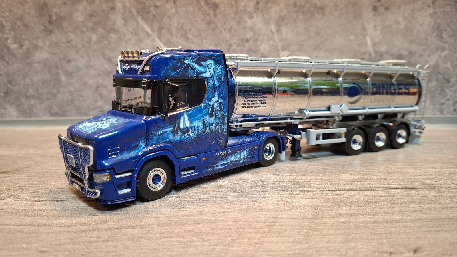 WSI Scania 6x2 tankoplegger Dinges Logistics, Ophalen of Verzenden, Zo goed als nieuw, Wsi