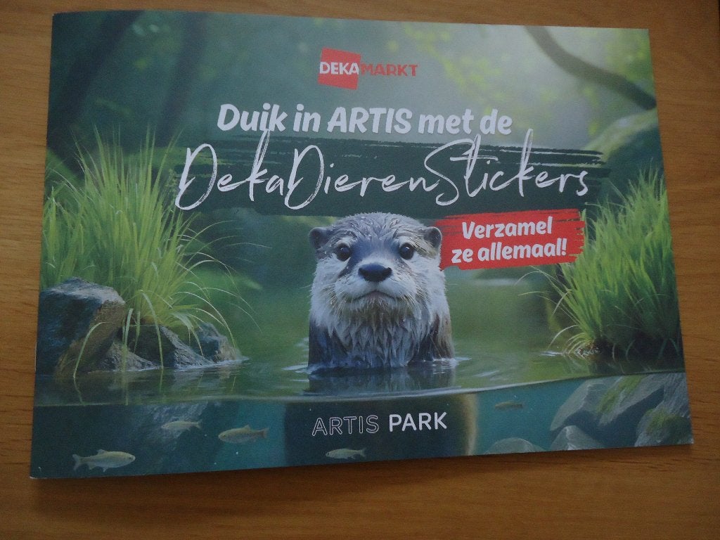 DEKAMARKT DIERENBOEK MET 76 STICKERS ER IN, Verzamelen, Supermarktacties, Dekamarkt, Ophalen