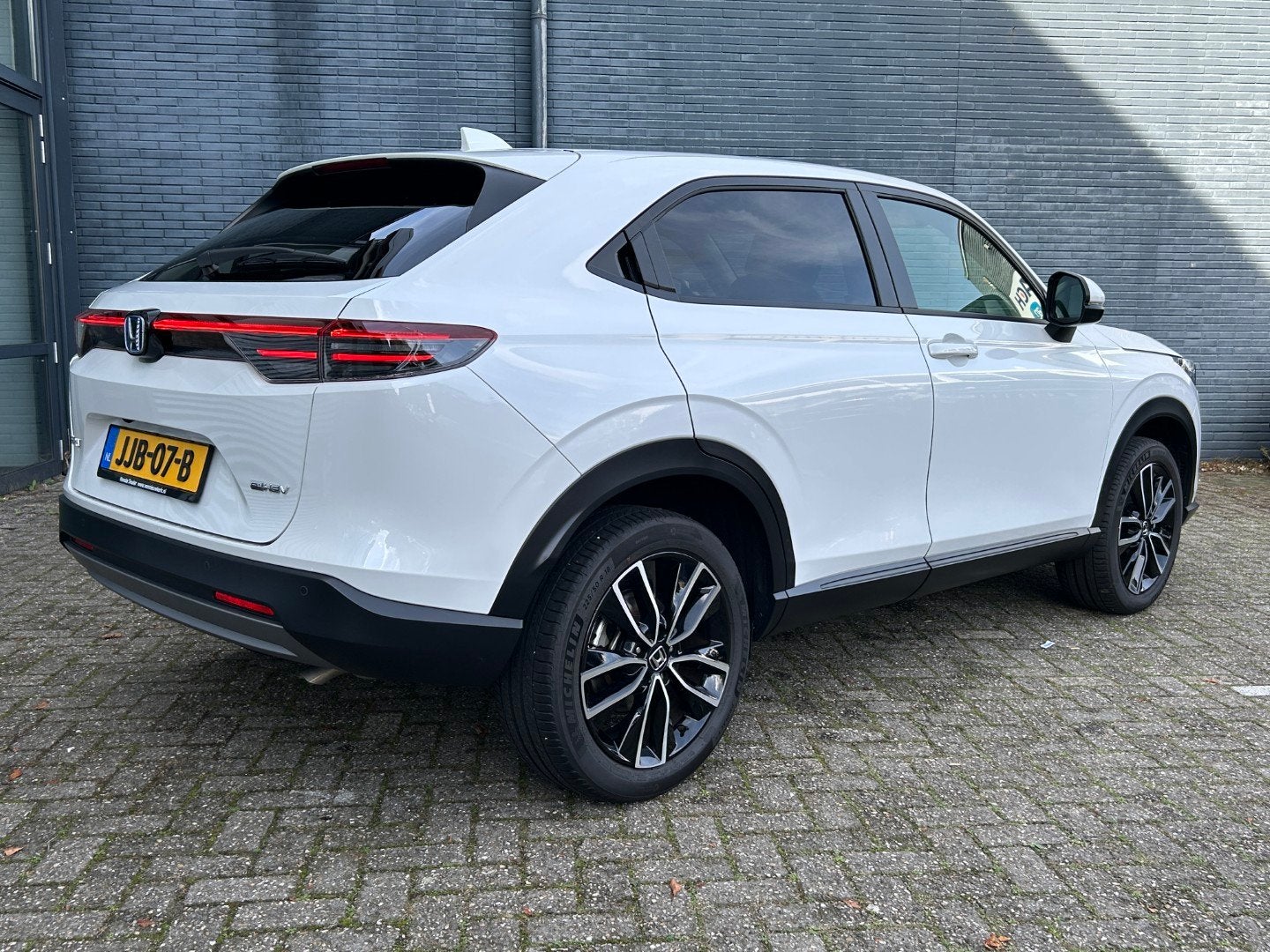 Honda HR-V 1.5 e:HEV Hybrid 131pk Automaat Elegance | Navi &, Auto's, Stof, Wit, Origineel Nederlands, Bedrijf