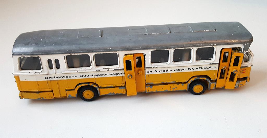 Lion Car nr 38 BBA bus 1:50, Hobby en Vrije tijd, Modelauto's | 1:50, Ophalen of Verzenden, Gebruikt, Bus of Vrachtwagen, Lion Toys