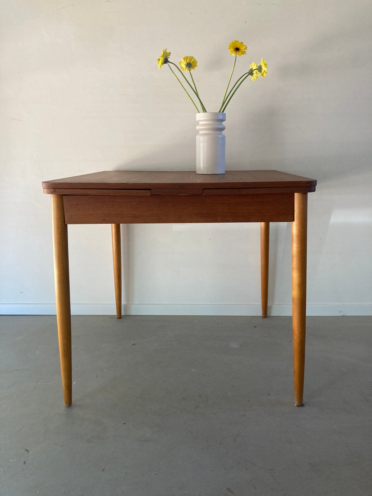 Midcentury vintage teak eettafel uitschuifbaar