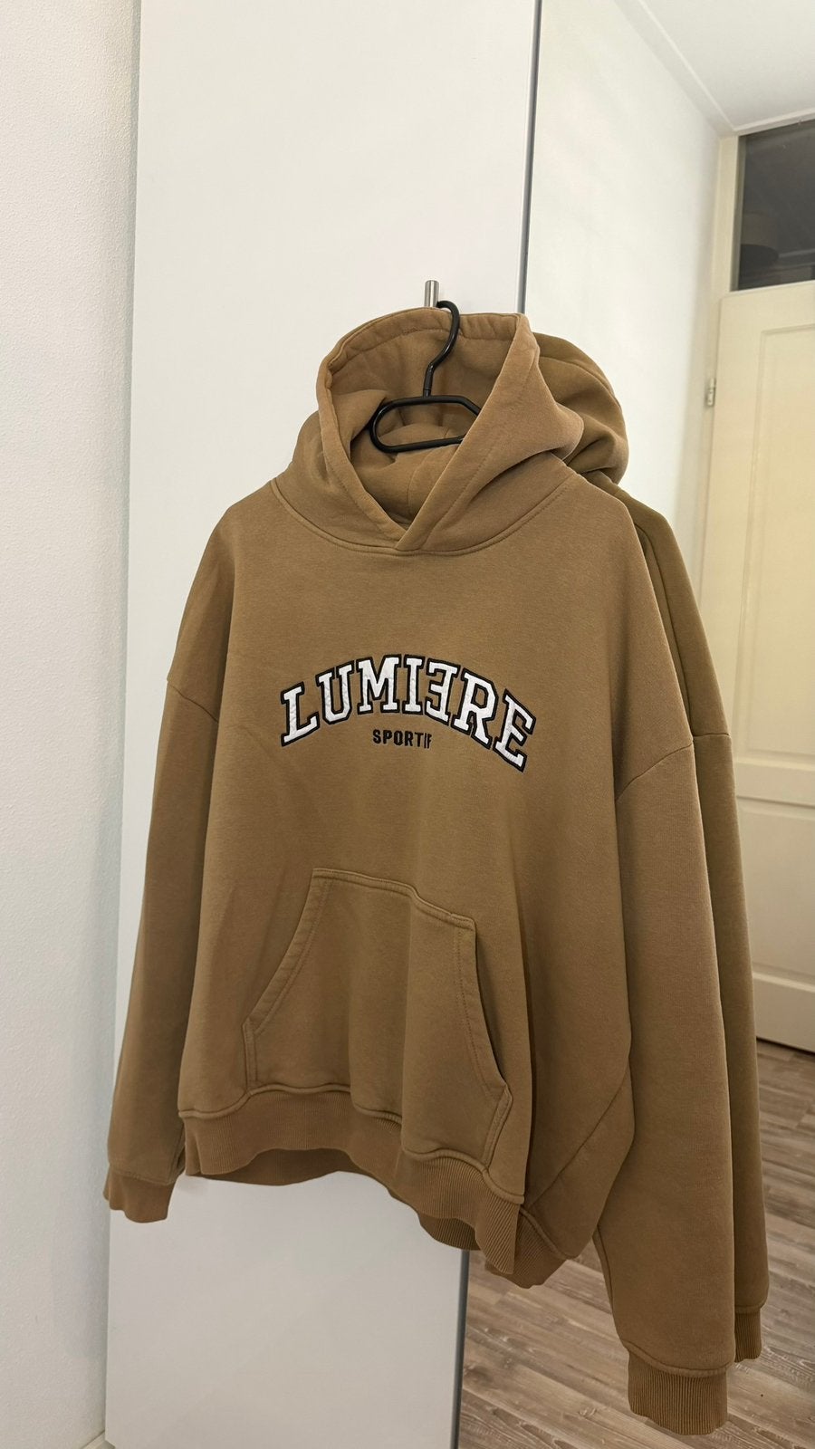 Lumière Sportif hoodie – maat M, Ophalen of Verzenden, Zo goed als nieuw, Bruin