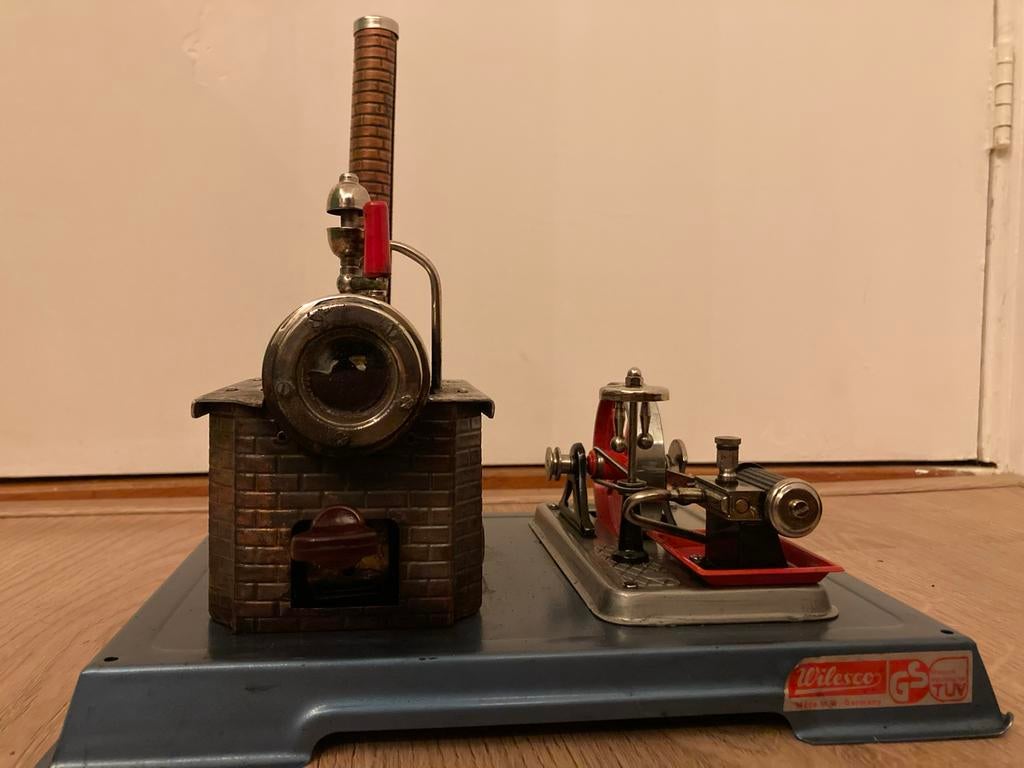 Wilesco D10 stoommachine werkend compleet met doos, Ophalen of Verzenden, Gebruikt