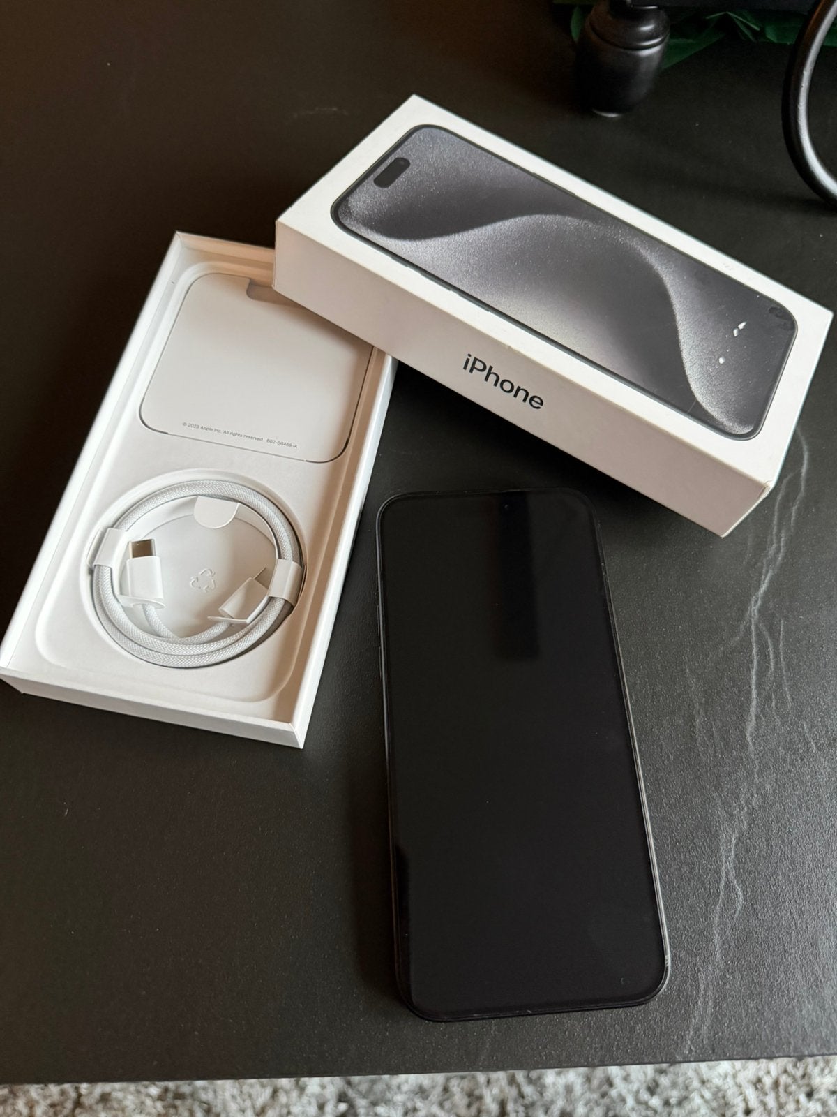 Iphone 15 pro max zwart 256 gb met bescherm glas, Telecommunicatie, 256 GB, Zwart, IPhone 15 Pro Max, Ophalen of Verzenden