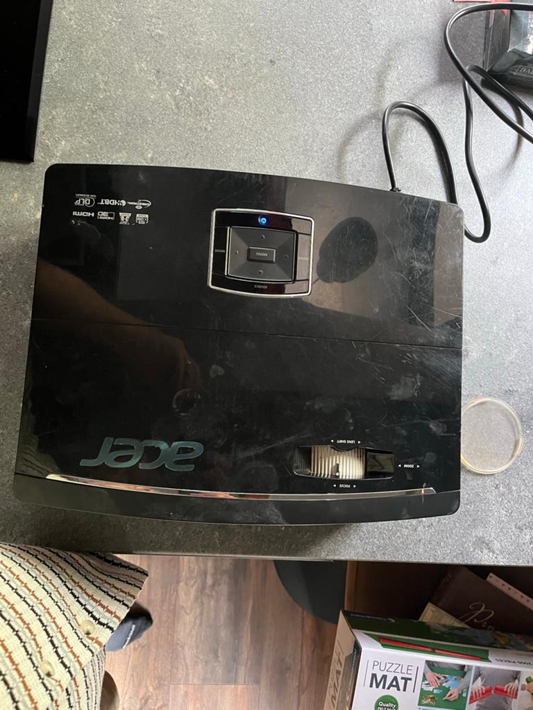 Acer Beamer - Perfect voor WK Voetbal & F1!, Audio, Tv en Foto, Beamers, Ophalen of Verzenden, Gebruikt, DLP, Overige resoluties