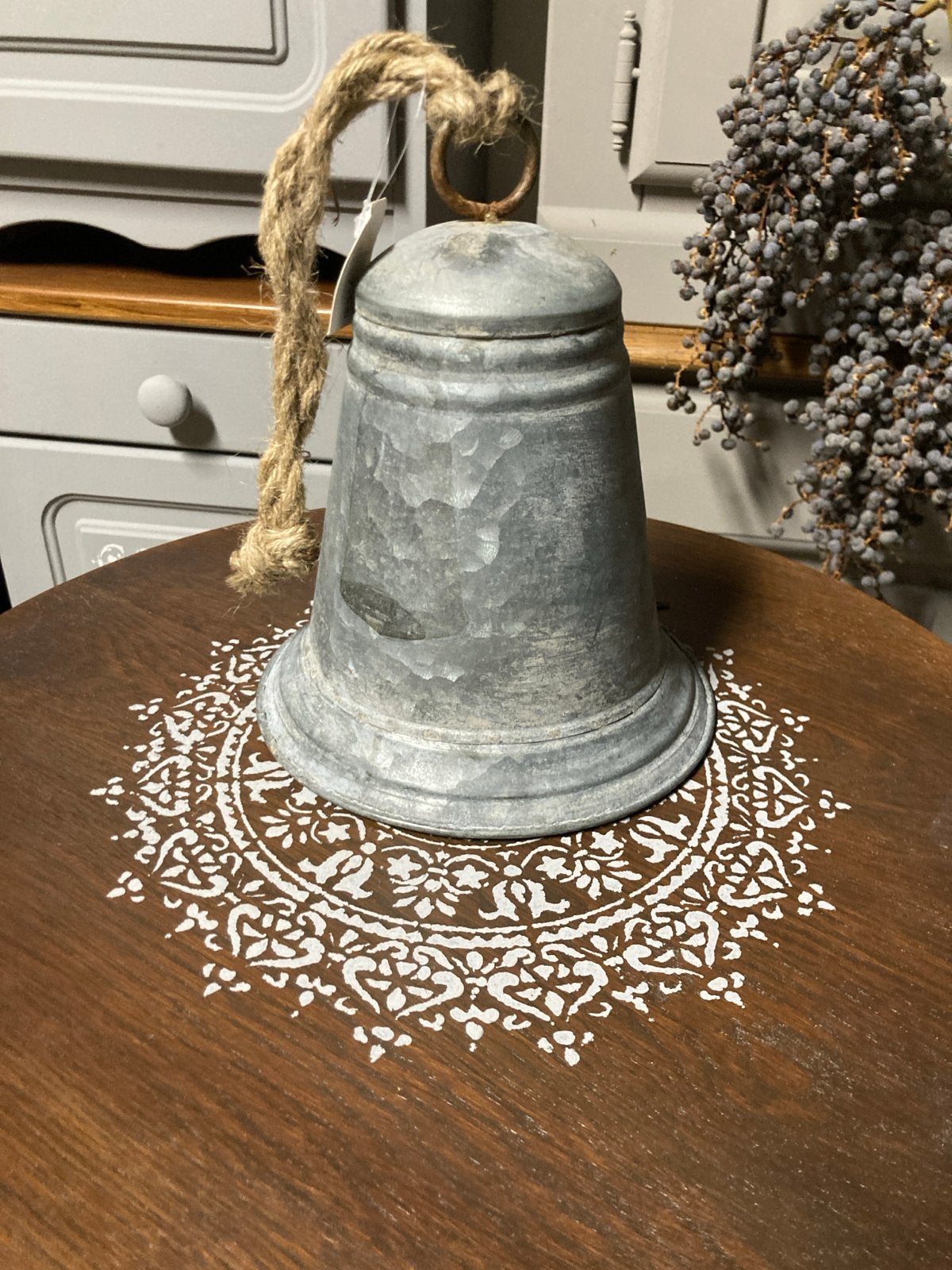 Decoratieve Zinken Bel met Touw - Rustieke Charme, Ophalen of Verzenden