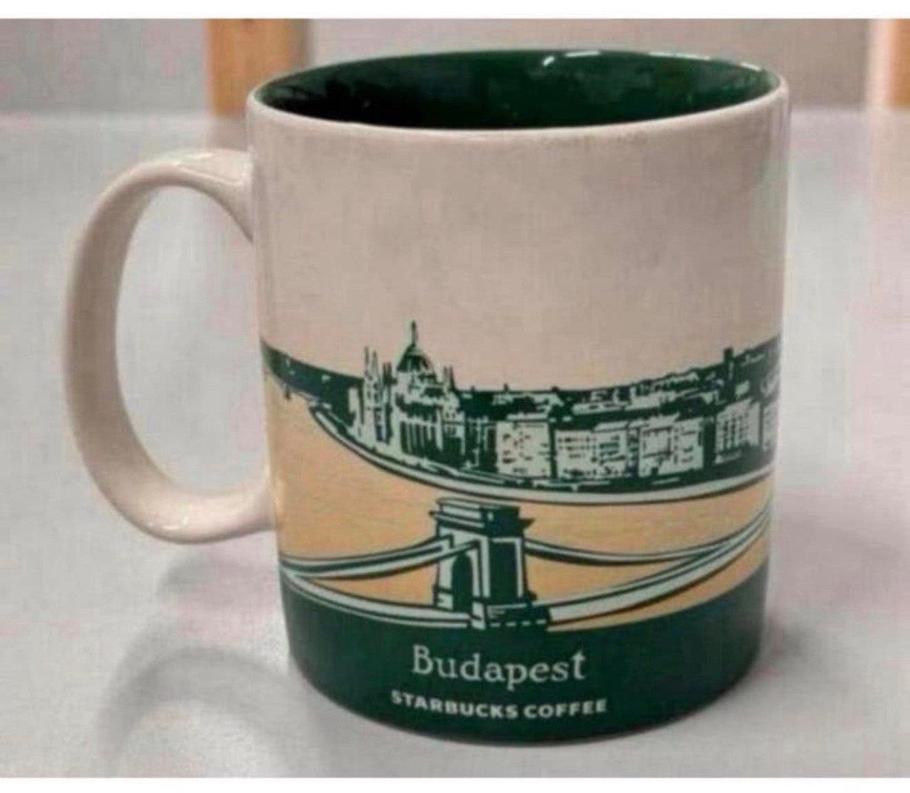 Starbucks Budapest Boedapest 2013 collector koffie mok-kom, P, P, Ophalen of Verzenden, Zo goed als nieuw