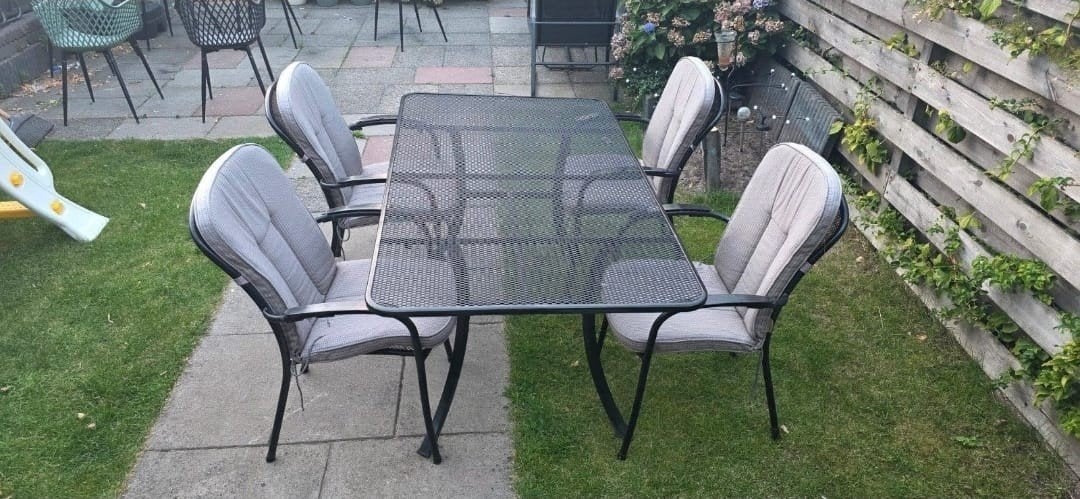 Tuinset strekmetaal met 4 stoelen en kussens, Ophalen, Aluminium, 4 zitplaatsen