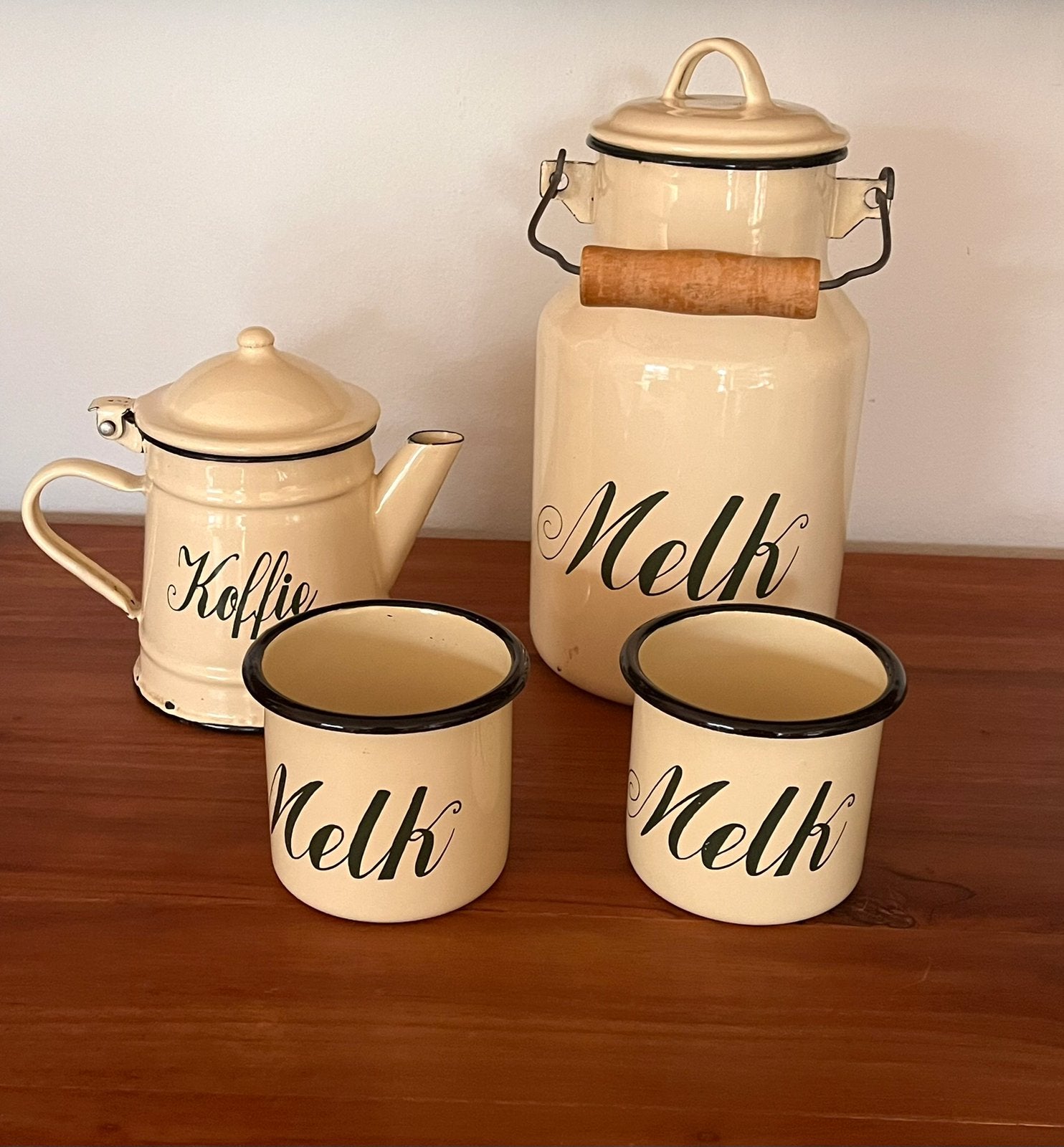 Emaille setje - Melk en koffie, Ophalen of Verzenden
