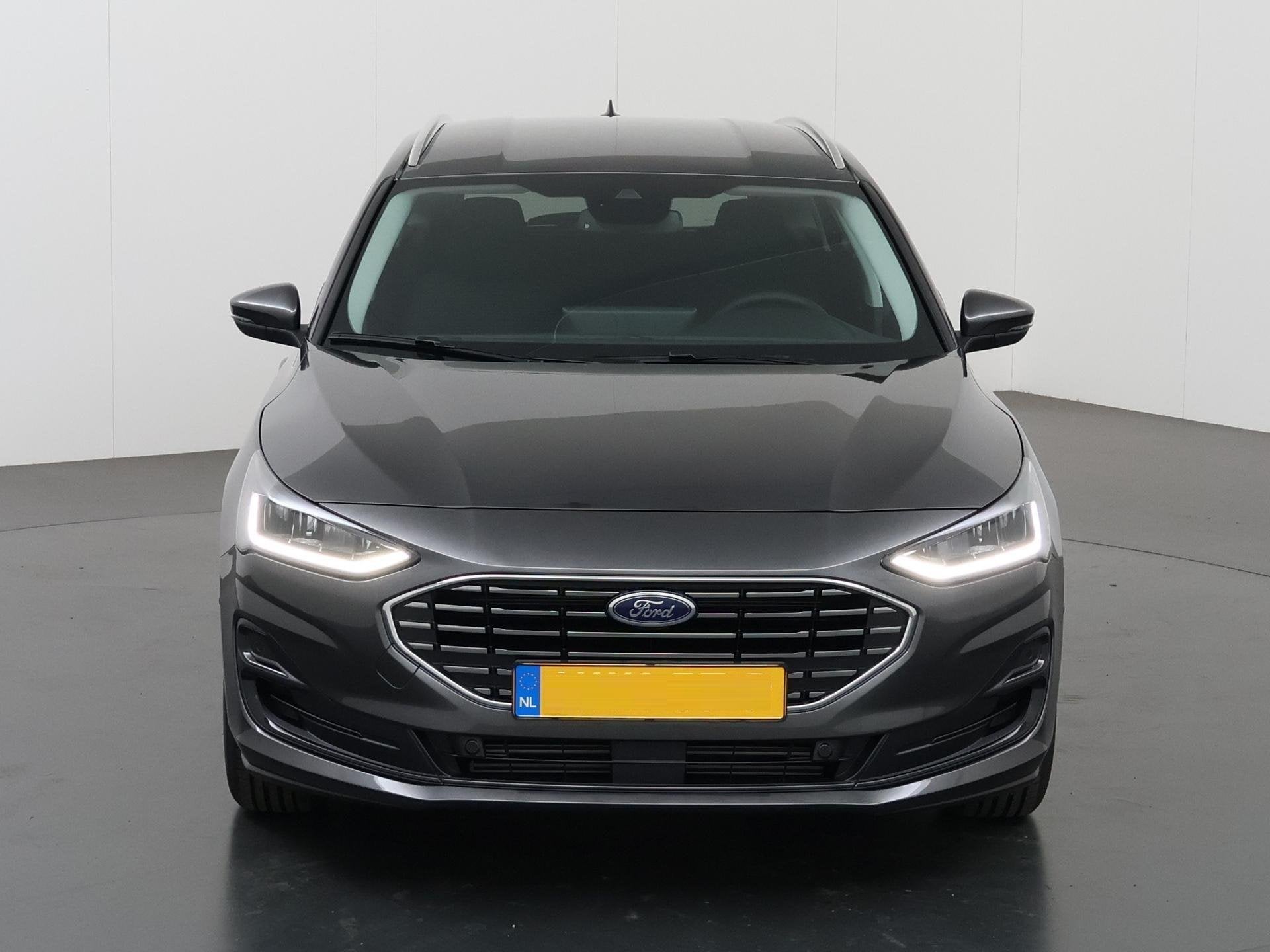 Ford Focus Wagon 1.0 EcoBoost Hybrid Titanium Winterpack | D, Origineel Nederlands, Handgeschakeld, 19 km/l, Automatische klimaatregeling