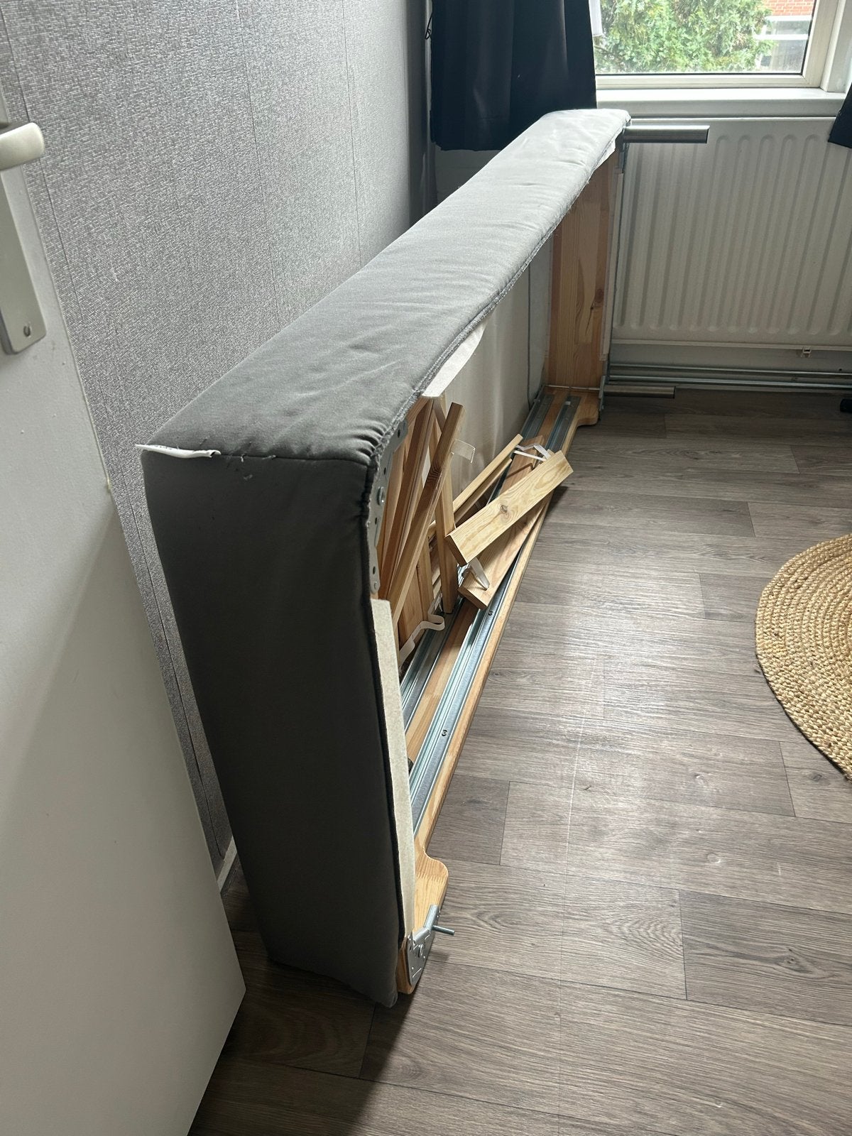 Bedonderstellen 2x 80x200 cm met zilverkleurige poten, Huis en Inrichting, Ophalen, Gebruikt, Tweepersoons, 200 cm