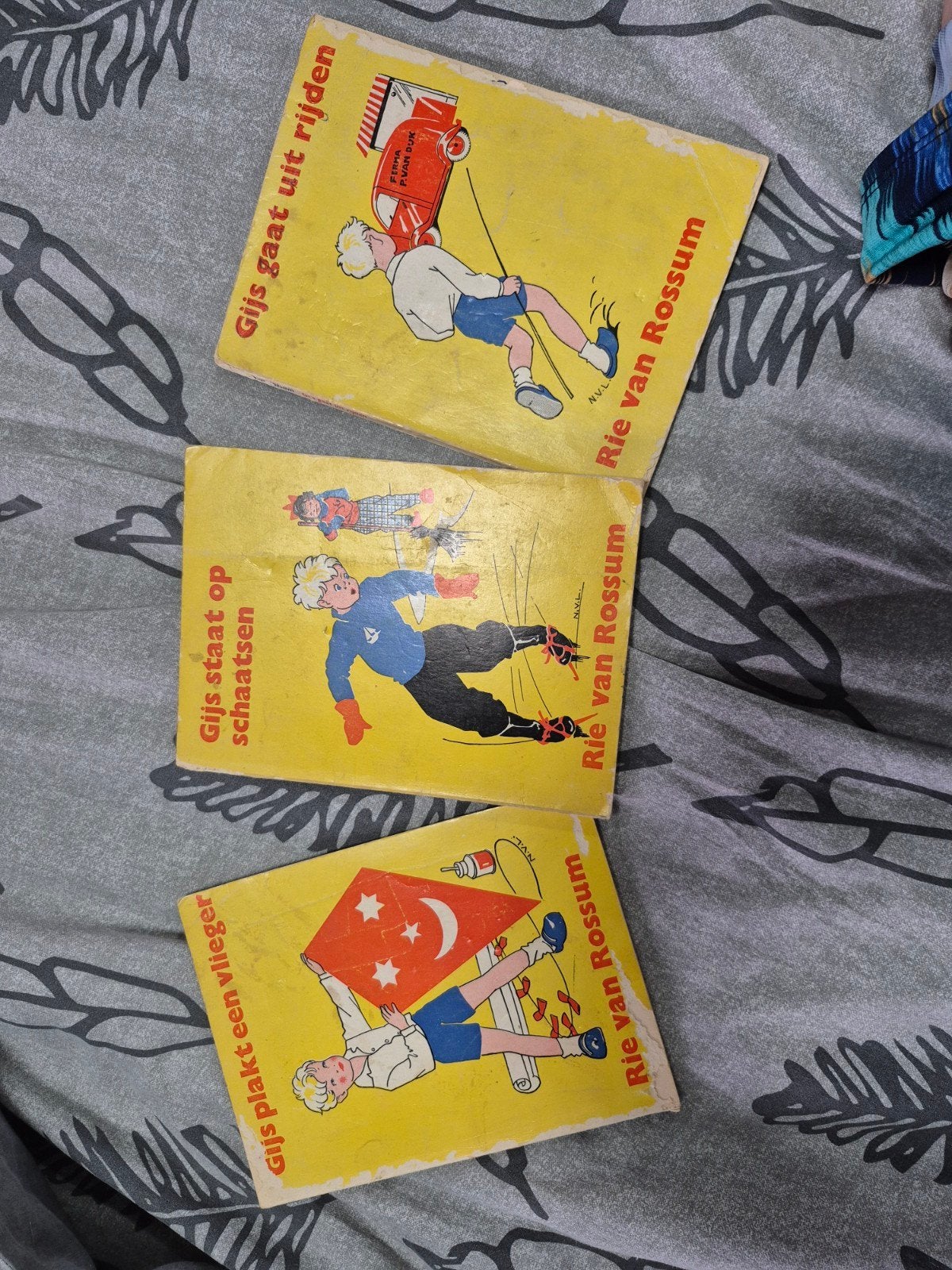 Gijs Grapjas-serie: 3 vintage kinderboeken, Ophalen of Verzenden, Gelezen, Rie van Rossum, Fictie algemeen